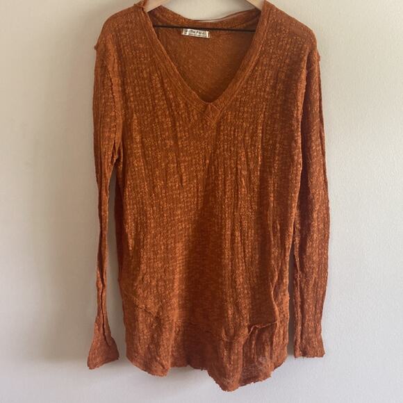 NWT Free People Ocean Air Hacci Top Knit V Neck Small - Picture 2 of 11